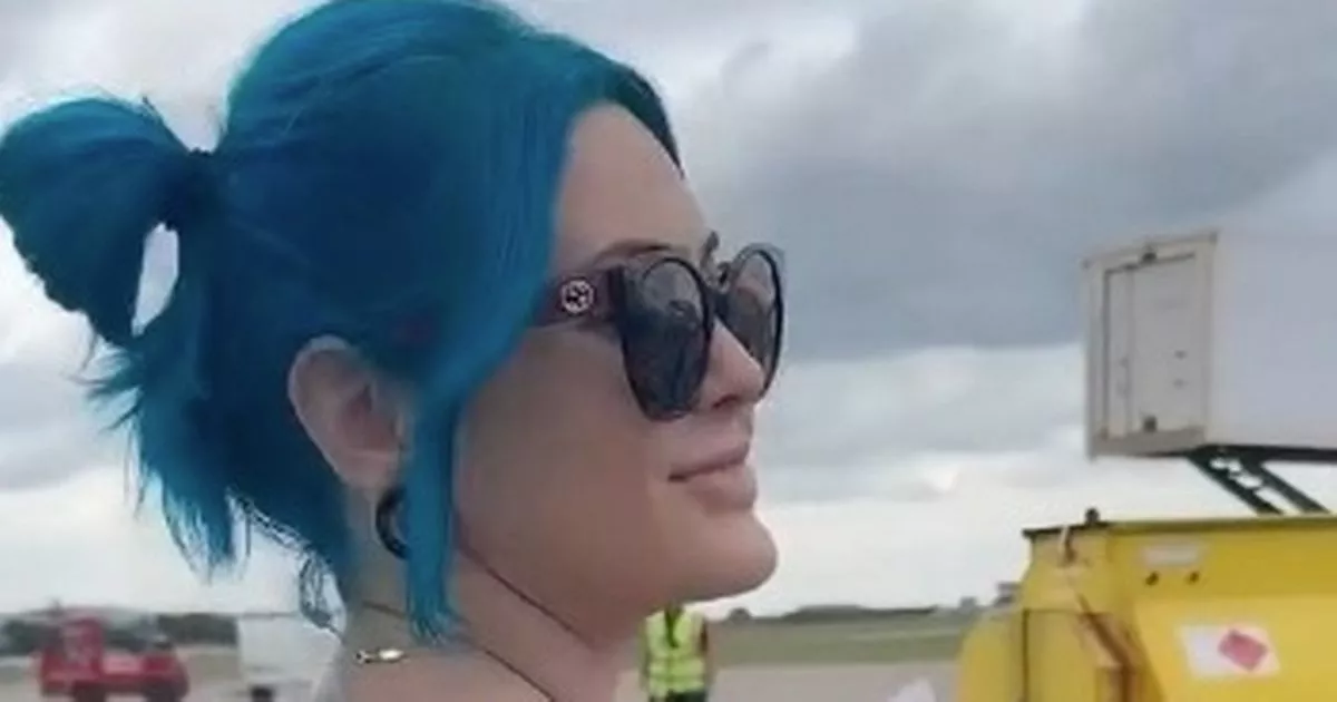 Curvy Camgirl Sparks Controversy with Mile High Club Claim