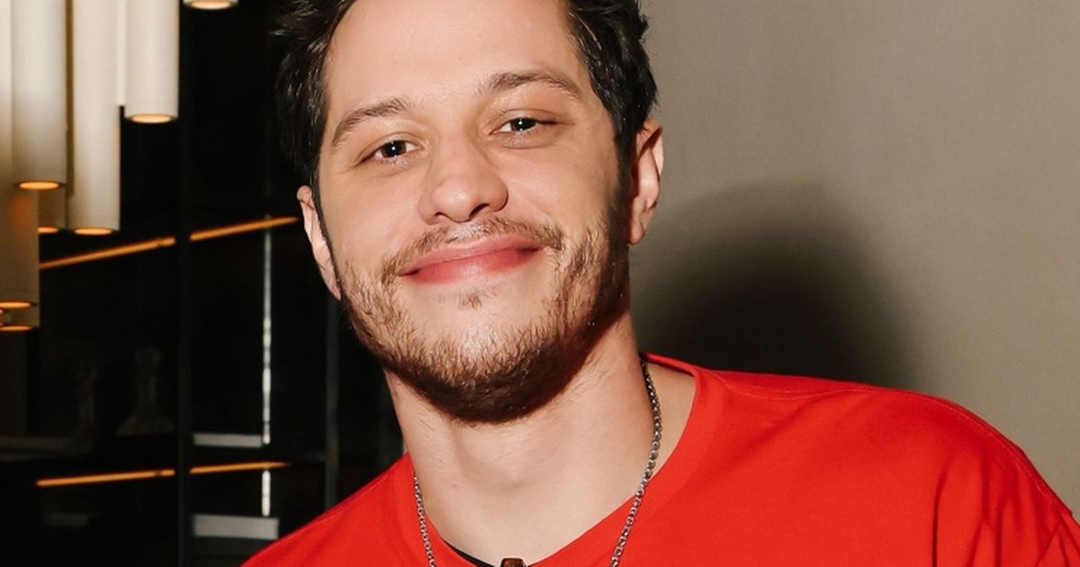 Pete Davidson's Dramatic Transformation: Comedian Removes Iconic Tattoos After Rehab