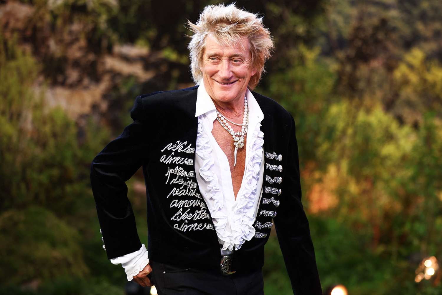 Rod Stewart Cancels Las Vegas Show Due to Illness